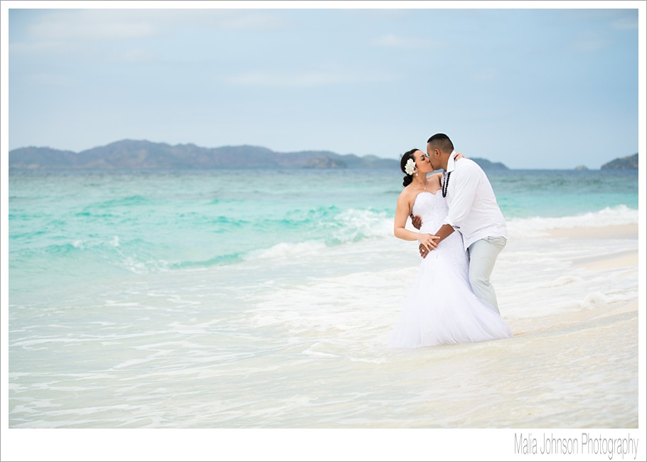 Fiji Underwater Trash the Dress_0007.jpg