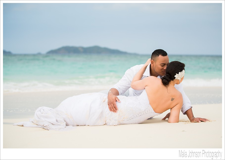 Fiji Underwater Trash the Dress_0010.jpg