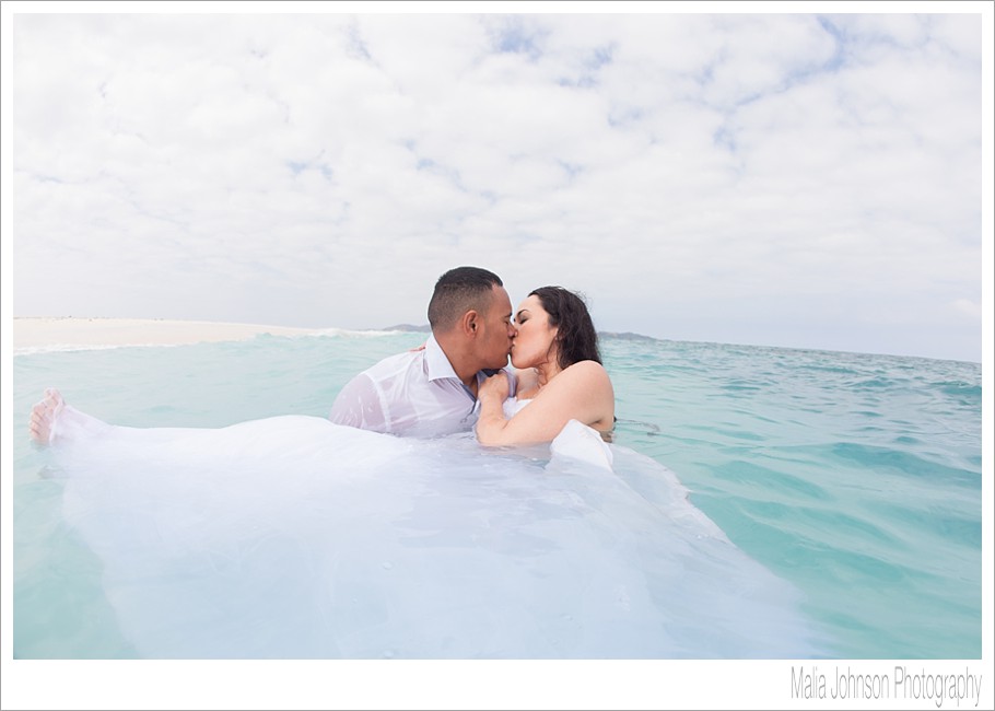 Fiji Underwater Trash the Dress_0012.jpg