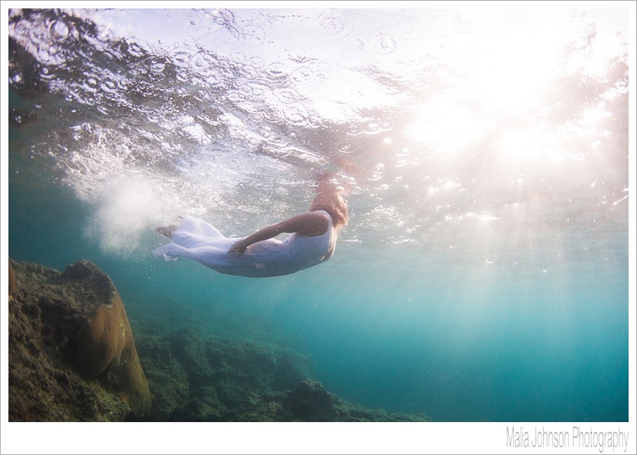 Fiji Underwater Trash the Dress_0013.jpg