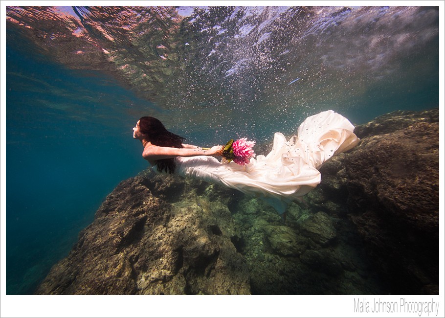 Fiji Wedding Photographer Trash the Dress Underwater_0019.jpg