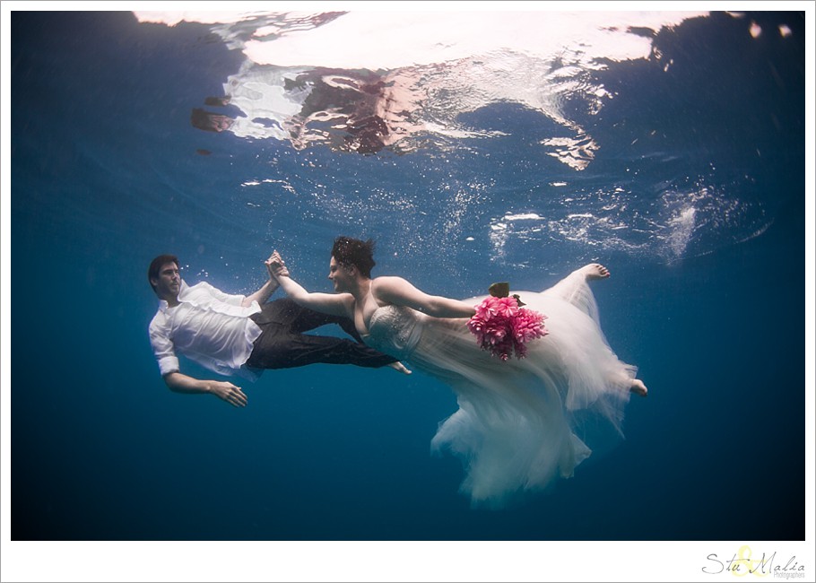 Underwater Trash the Dress Fiji_0010.jpg