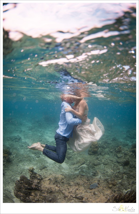 Underwater Wedding Portraits_0004.jpg