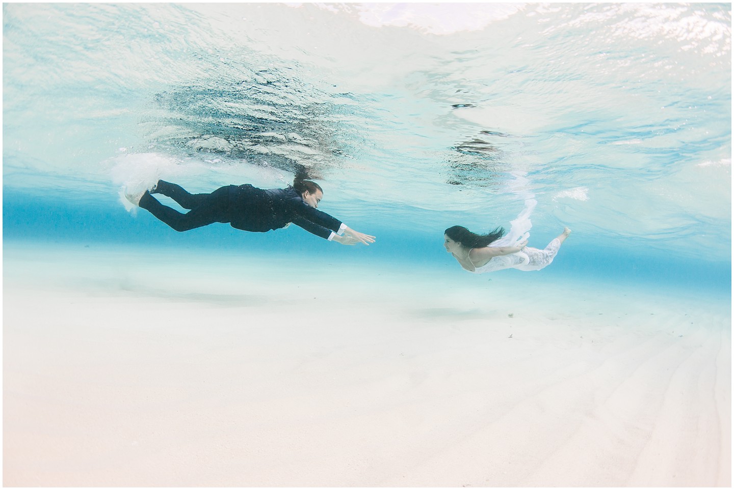 Bride & Groom underwaterwater in Fiji