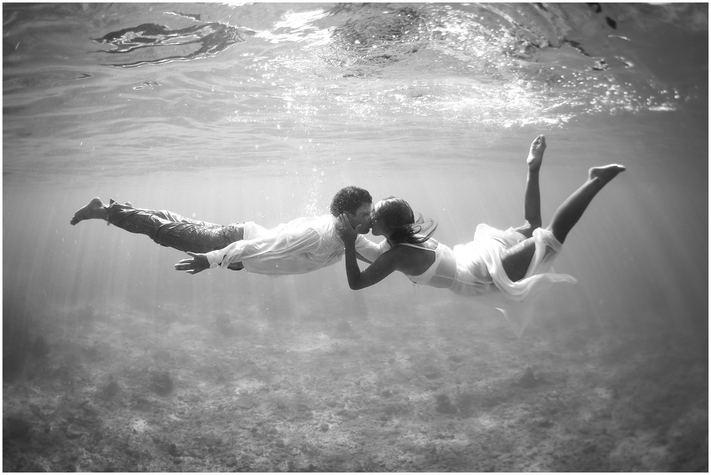 Fiji Underwater Honeymoon Photo Session